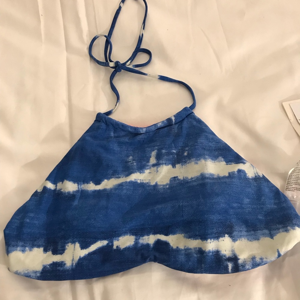 *NEW* Billabong reversible hater bikini top